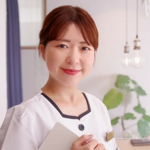 スタッフのプロフィール写真